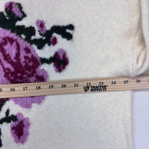 Ted Baker London Cream Ivory New Floral Embroidered Knit Sweater XL - Picture 3 of 10